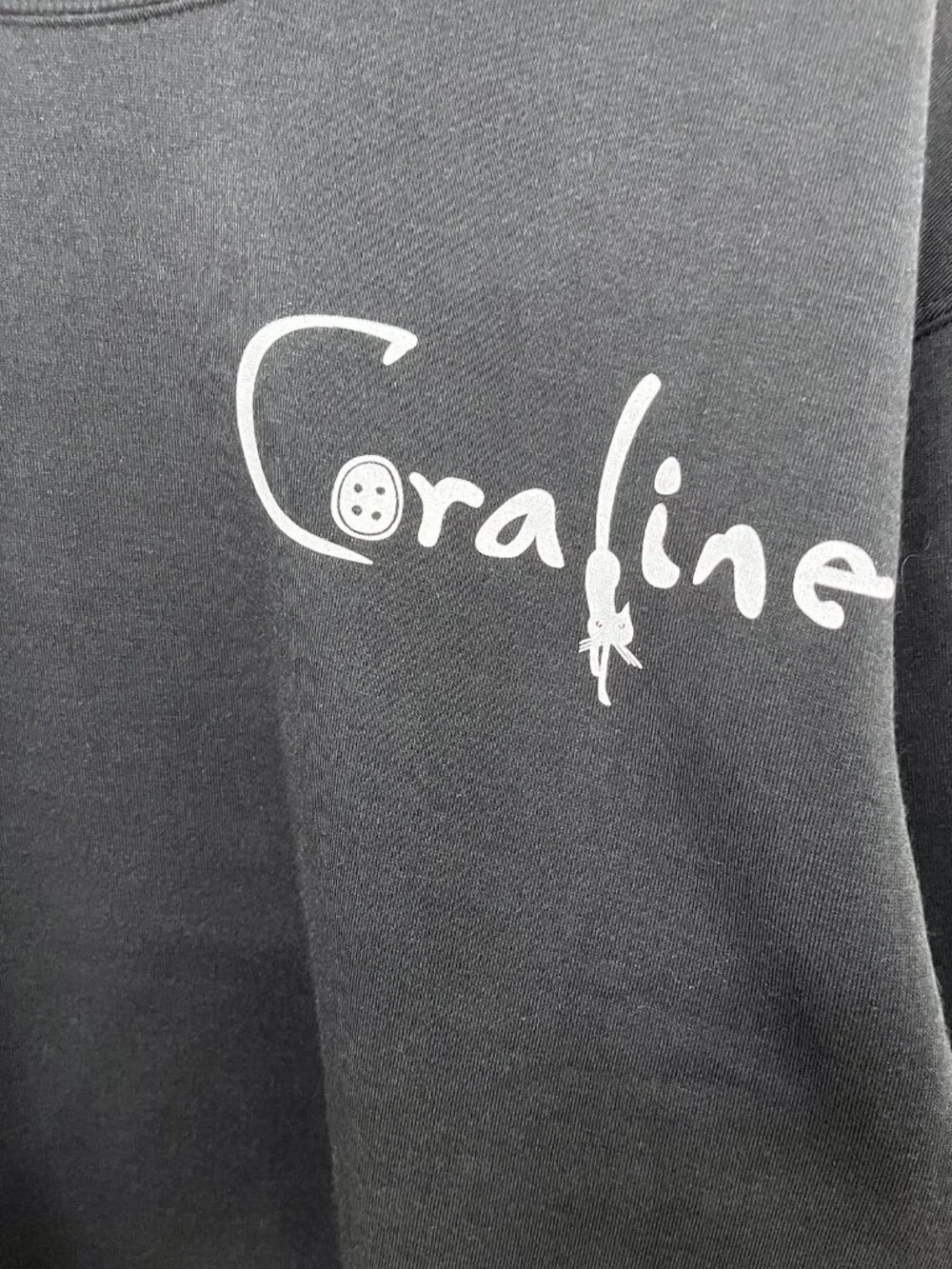 Coraline Women’s Sweatshirt Large NWT
